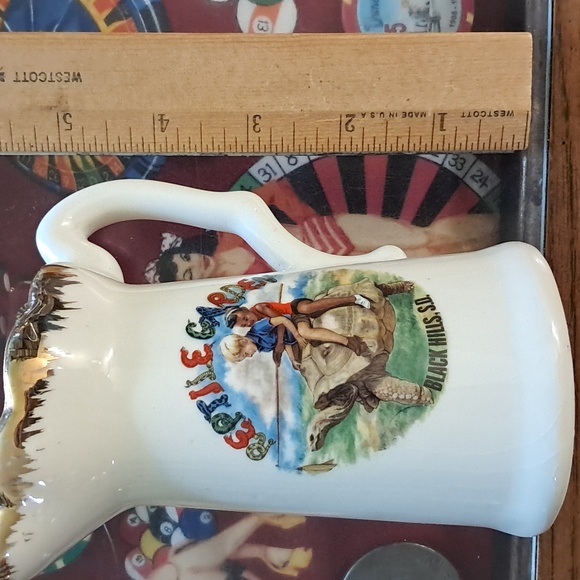 Vintage tourist Reptile Garden Black Hills Mini Pitcher Oddity Curiosity - Picture 2 of 4